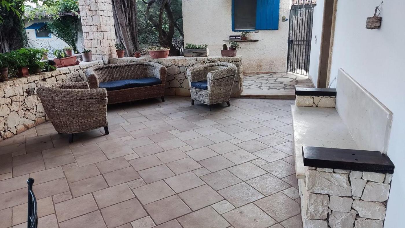 B&B Casa Cavarra Portopalo Di Capo Passero Екстер'єр фото