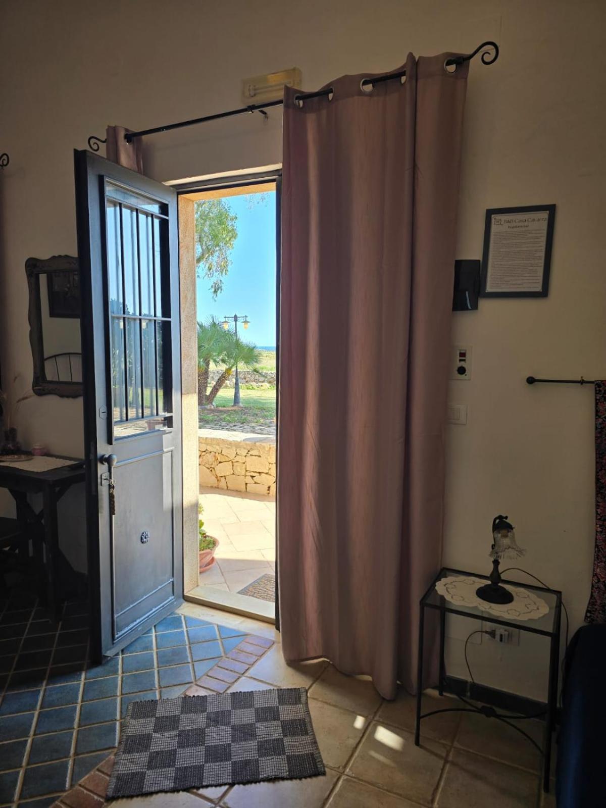 B&B Casa Cavarra Portopalo Di Capo Passero Екстер'єр фото
