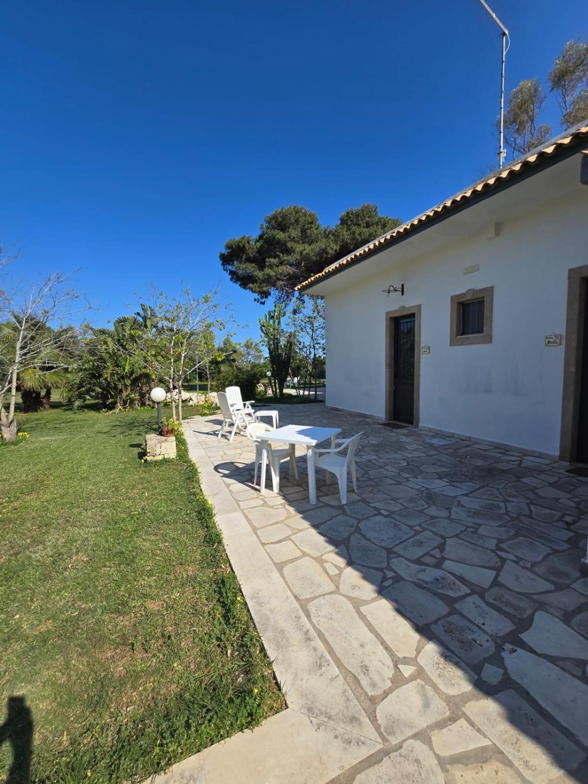 B&B Casa Cavarra Portopalo Di Capo Passero Екстер'єр фото