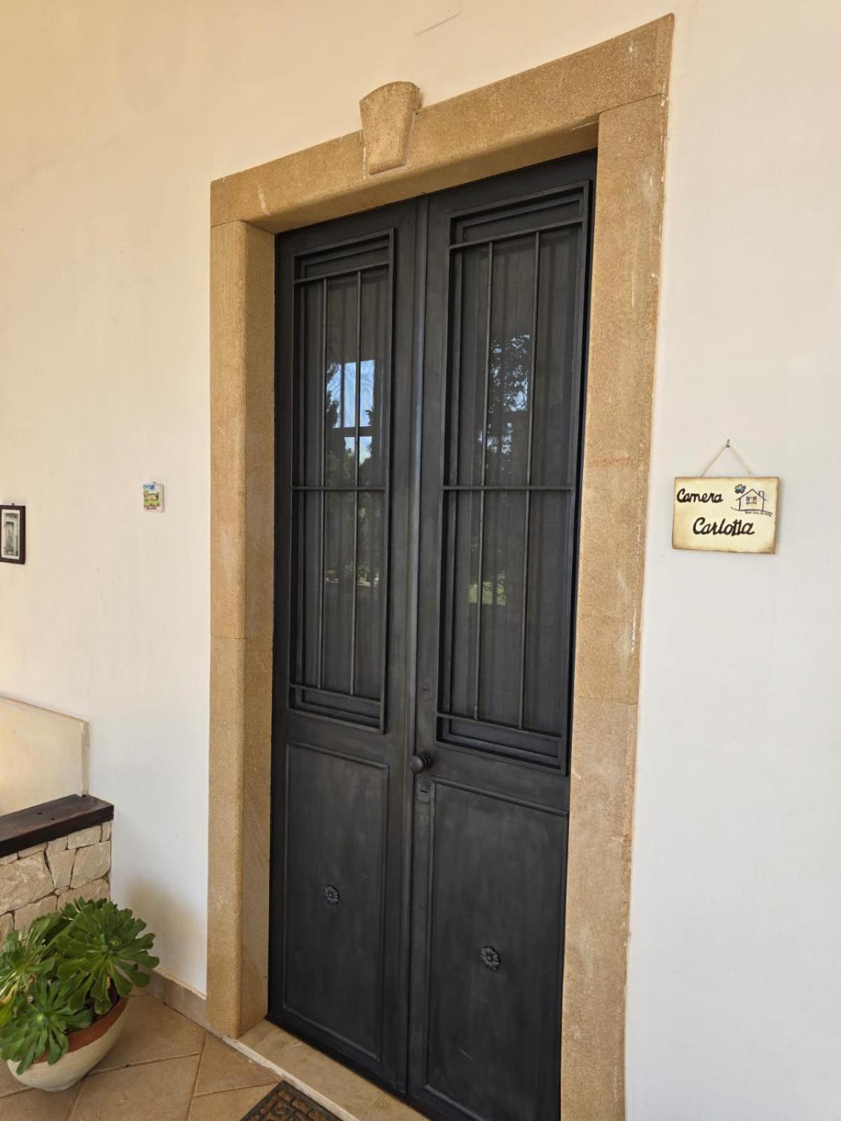 B&B Casa Cavarra Portopalo Di Capo Passero Екстер'єр фото