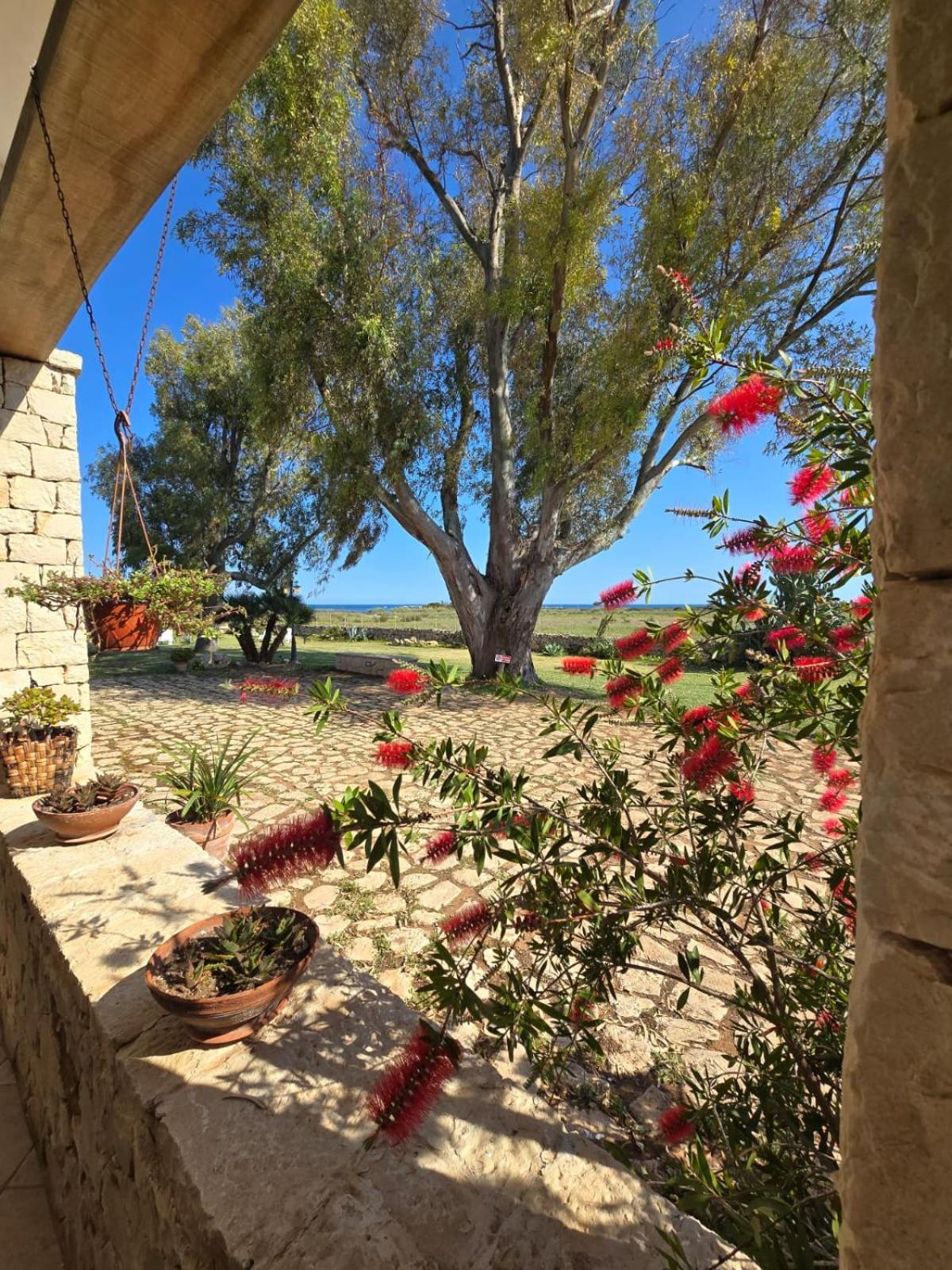 B&B Casa Cavarra Portopalo Di Capo Passero Екстер'єр фото