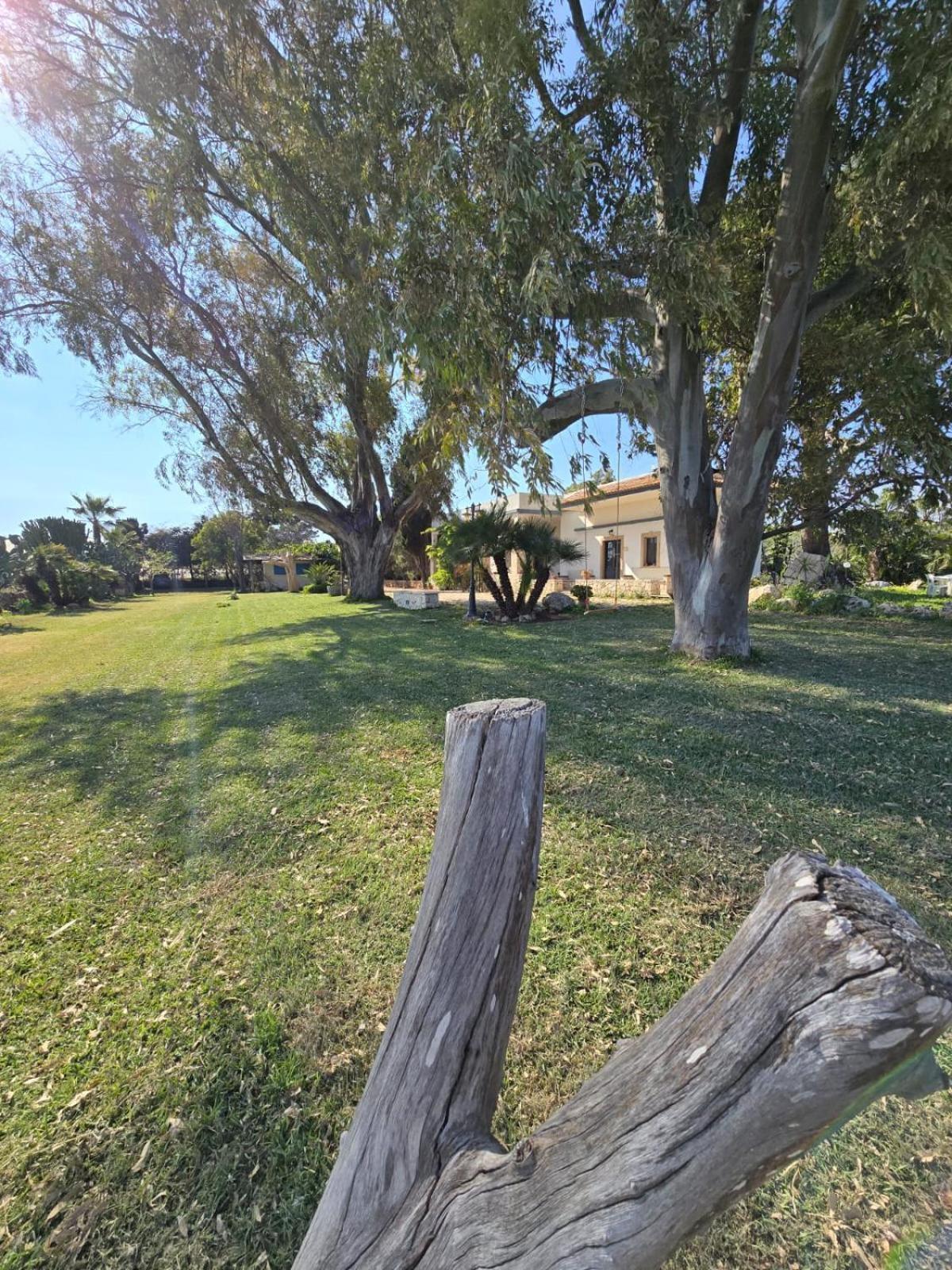 B&B Casa Cavarra Portopalo Di Capo Passero Екстер'єр фото